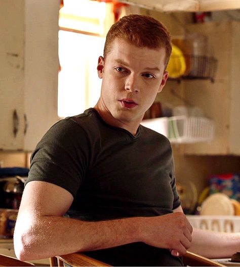 Cameron Monaghan, Ian Gallagher, Shameless, Gallavich, Gotham, Jerome Valeska, Jeremiah Valeska Shameless Mickey And Ian, Shameless Mickey, Ian Mickey, Ian Shameless, Jeremiah Valeska, Shameless Dr, Mickey Milkovich, Carl Gallagher, Ian Gallagher