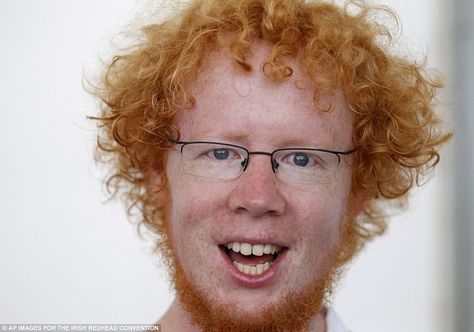 Irish Redhead Convention sees thousands of gingers descend on Cork ... Irish Red Hair, Tan Ginger, Ginger Red Hair, Irish Redhead, How To Tan, Ginger Red, Irish Festival, Redhead Girl