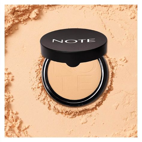 Pressed powder with a natural matte finish. Compact Powder, Even Out Skin Tone, Powder Makeup, Pressed Powder, Beauty Sale, Liquid Foundation, Luxury Skincare, Argan Oil, Body Scrub