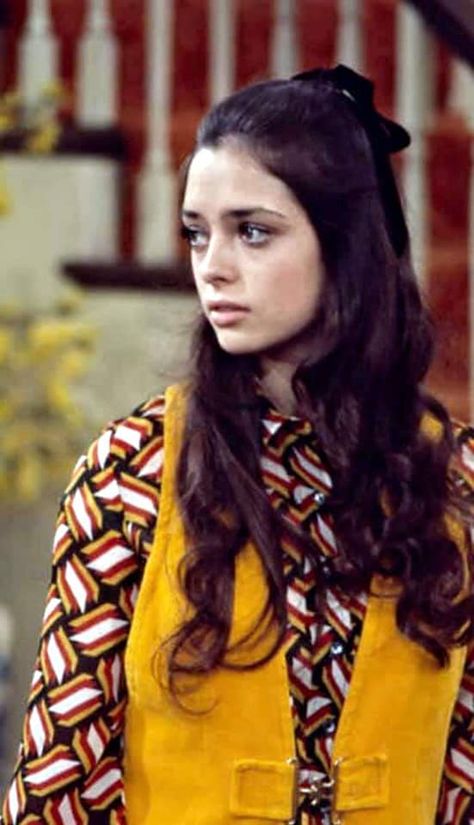 Angela Cartwright from Make Room For Granddaddy, 1970-1971. Angela Cartwright, Space Tv Shows, Space Tv, Lost In Space, Trail Blazers, Vintage Girls, Hollywood Stars, Old Hollywood, Celebrities Female