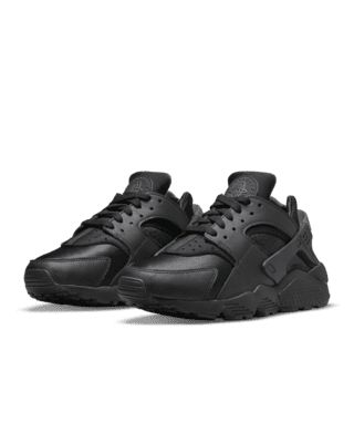 Built to fit your foot and designed for comfort, the Nike Air Huarache brings back the street-level favorite. Smooth leather on the upper mixes with super-breathable, perfectly shined neoprene-like fabric for easy styling. The low-cut collar and bootie-like construction keep it sleek and comfy. The iconic heel clip and stripped away branding keep the original '90s running look you love. Shown: Black/Anthracite/Black Style: DH4439-001 Nike Air Huarache Women, Air Huarache, Nike Air Huarache, Low Cut, Smooth Leather, All Black, Nike Air, Black Fashion, Branding