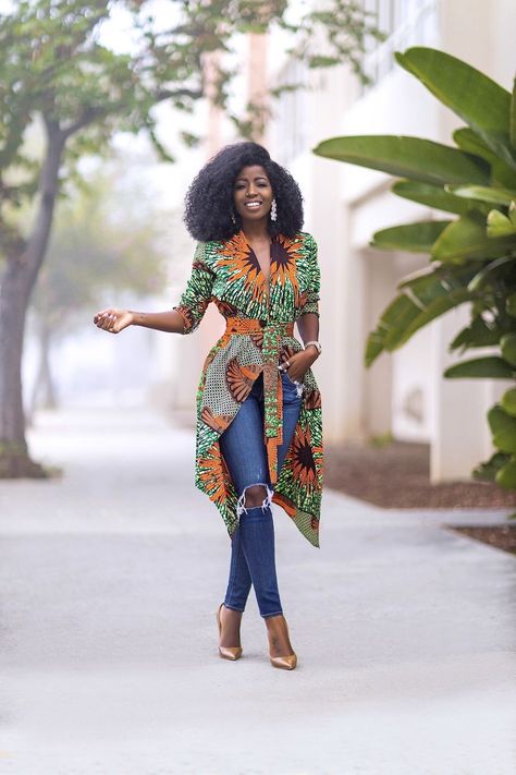 Ankara Print Jacket + Ripped Skinny Jeans Africa Fashion Woman, Ankara Jackets, African Print Tops, Style Pantry, African Fashion Skirts, Afrikaanse Mode, Ankara Dresses, Ankara Print, African Fashion Modern