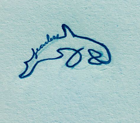 Tiny tattoo - Fearless Orca (killer whale) tattoo idea Orca Doodle, Orca Tattoo Simple, Whale Sketch, Killer Whale Tattoo, Orca Tattoo, Wanderlust Tattoo, Whale Tattoo, Bestie Tattoo, Worlds Best Tattoos