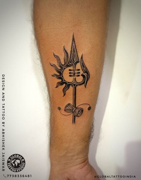 Trishul and sun tattoo  @globaltattooindia  #tattoo #trishultattoo #trishultattoos #suntattoo #trishultattoodesign #shivatattoo #mahadevtattoo #abhishekjaiswar #globaltattooindia #forearmtattoo #thanetattoo #mumbaitattoo #ink #inked #omtattoo #shivatattoodesign Abhishek Name Tattoo, Trishul Tattoo, Back Of Shoulder Tattoo, Lord Ganesha Paintings, Name Tattoo Designs, Sun Tattoo, Name Tattoo, Tattoo Work, Forearm Tattoos