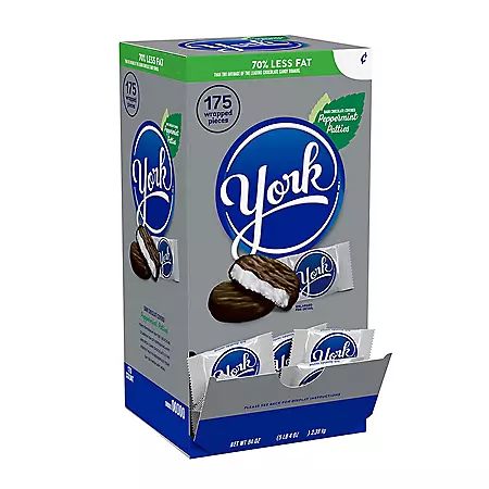 York Peppermint Patties Box (175 ct.) - Sam's Club York Peppermint Patties, Chocolate Candy Brands, Peppermint Treats, York Peppermint Patty, Corporate Holiday Gifts, Chocolate Snacks, Candy Brands, Peppermint Patties, Bulk Candy