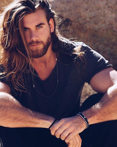 Long Stubble Beard with Long Hair Brock Ohurn, Long Hair And Beard, Man With Long Hair, Stubble Beard, Fesyen Rambut, Men's Long Hairstyles, Beard Lover, Long Hair Styles Men, Hair And Beard Styles