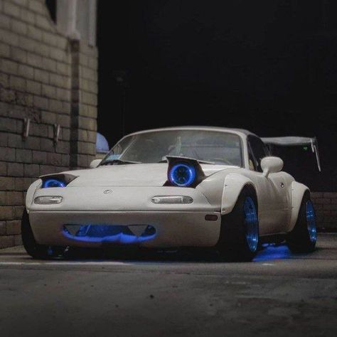 Miata Car, Anime Cars, Car Animation, Jdm Wallpaper, Pimped Out Cars, Mazda Mx5 Miata, Miata Mx5, Street Racing Cars, Mazda Miata