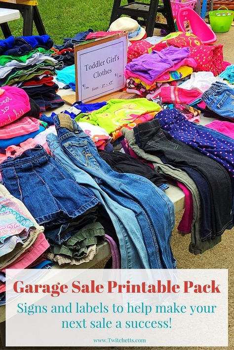 Printable Garage Sale Kit-Print these pages to help with your next garage sale. Signs for all of your tables plus labels with lots of different prices. Great help for making some extra cash at your next yard sale Yard Sale Ideas, Garage Sale Clothes, Yard Sale Clothes, Yard Sale Hacks, Yard Sale Organization, Garage Sale Organization, How To Sell Clothes, Garage Sale Tips, Garage Sale Signs