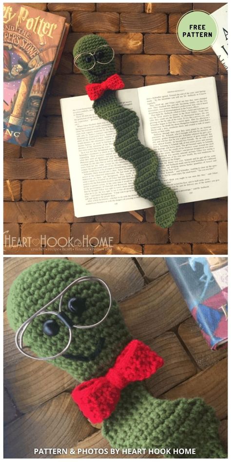 Crocheted Bookworm Bookmark, Snake Bookmark Crochet, Bookworm Crochet Pattern, Animal Bookmarks Diy, Bookmarks Diy Crochet, Book Marks Crochet Free Pattern, Crochet Bookmarks Free Patterns Animals, Book Marker Crochet, Christmas Crochet Bookmark