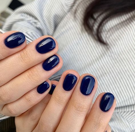 Minimal Nails, Her Nails, Blue Nail, Minimalist Nails, Fall Nail, Dream Nails, Funky Nails, Chic Nails, Blue Nails