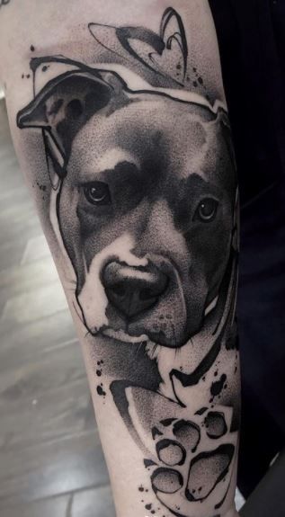 Geometric Pitbull Tattoo, Minimal Dog Tattoo Pitbull, Black Pitbull Tattoo, Dog Portraits Tattoo, Dark Dog Tattoo, Pitbull Memorial Tattoo, Blackwork Dog Tattoo, Dog Sleeve Tattoos For Women, Staffie Tattoo