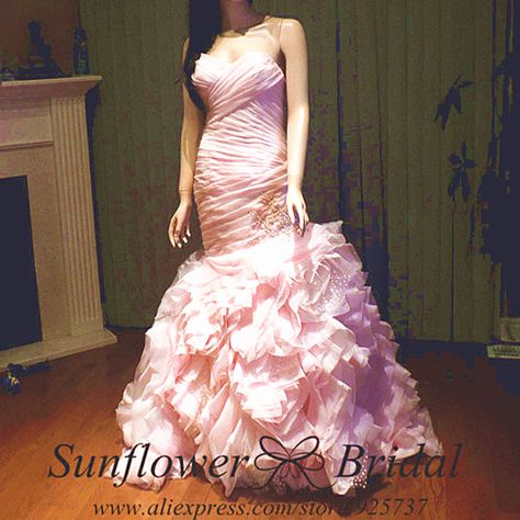 Cheap dress trend, Buy Quality dress up a black dress directly from China dresse Suppliers:  Hi all, This is Ivy, Welcome to Sunflowerbridal  Aliexpress Store.   If I' Wedding Gown Unique, Pink Wedding Gown, Wedding Dress Pink, Sweetheart Wedding Gown, Pink Wedding Gowns, Dresses Corset, Unique Wedding Dress, Bride Attire, Dresses Winter