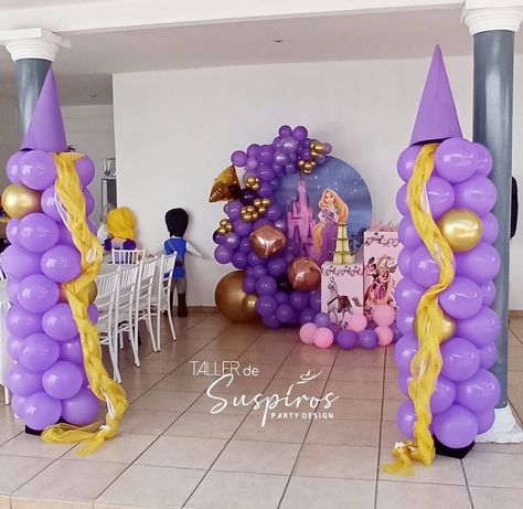 Fiesta temática Rapunzel Rapunzel, Tangled, Baby Mobile, Party Ideas, Jade, Baby Shower, Shower, Instagram Photos, Photo And Video