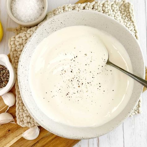 Truffle Aioli Recipe, Truffle Mayo, Truffle Aioli, Truffle Mashed Potatoes, Black Truffle Oil, Truffle Cheese, Truffle Recipes, Easy Truffles, Aioli Sauce