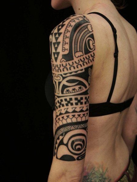 20 Unique Half Sleeve Tattoos for Women in 2022 - The Trend Spotter Mens Half Sleeve Tattoo, Half Sleeve Tattoos For Women, Colorful Sleeve Tattoos, Unique Half Sleeve Tattoos, Polynesian Tattoos Women, Arm Sleeve Tattoos For Women, Half Sleeve Tattoos, Cool Half Sleeve Tattoos, Mens Half Sleeve