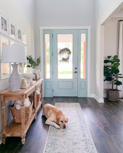 Modern Farmhouse Foyer, Farmhouse Foyer, Modern Farmhouse Entryway, Foyer Ideas Entryway, Large Entryway, Ranch Farmhouse, Wooden Storage Bench, Farmhouse Entry, Rustic Wooden Bench