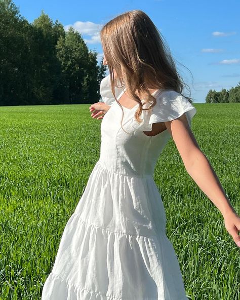 Random Outfits, Outfit Summer, Party Outfit, Flower Girl Dresses, Lookbook, White Dress, Summer Outfits, Couture, Hair