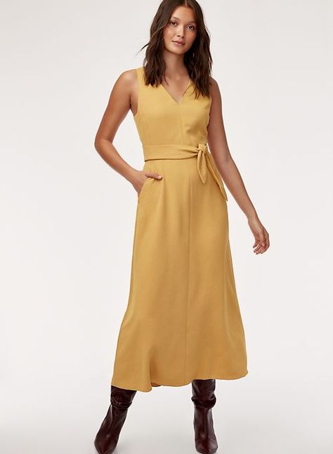 FrenchEconomie™️ Winter 2019 Latest Women’s Fashion: ECOULEMENT DRESS | Aritzia Flair Dress, Midi Dress Style, V Neck Midi Dress, Long Sleeve Blouse Pattern, Lightweight Dress, Midi Short Sleeve Dress, Date Night Dresses, Versatile Dresses, Japanese Fabric