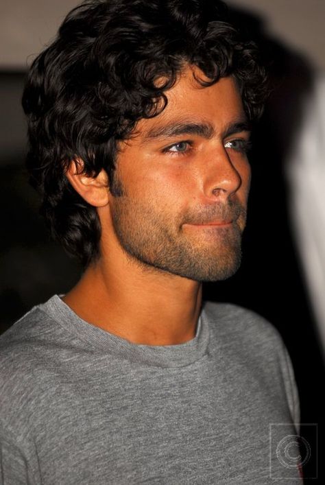 adrian Adrien Grenier, Adrian Grenier, Ducktail Beard, Men Tumblr, Black Men Beards, Melissa Joan Hart, Beard Look, Sarah Michelle Gellar, Hair And Beard Styles