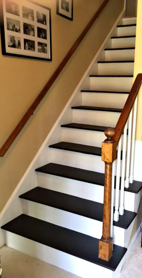 How to Remove Carpet from Stairs and Paint Them How To Remove Carpet, Remove Carpet, Carpet Diy, Removing Carpet, Diy Staircase, Cleaning Painted Walls, Staircase Makeover, Painted Stairs, Deep Cleaning Tips