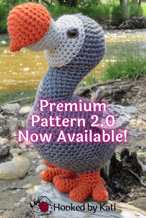 Updated! Lewis the Dodo | Free Crochet Pattern - Hooked by Kati Hooked By Kati, Crochet Bird Free Pattern, Fantasy Crochet, Crochet Fish Patterns, Dodo Bird, Crochet Bird Patterns, Bird Beaks, Crochet Fish, Crochet Needlework