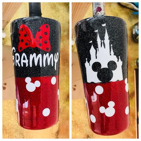 Mickey glitter Disney tumbler Mickey Tumbler Ideas, Mickey Mouse Tumbler Ideas, Disney Tumbler Cups Glitter, Disney Glitter Tumbler, Mickey Mouse Tumbler Cup, Disney Tumbler Ideas, Mickey Tumbler, Disney Tumblers, Epoxy Tumbler Ideas