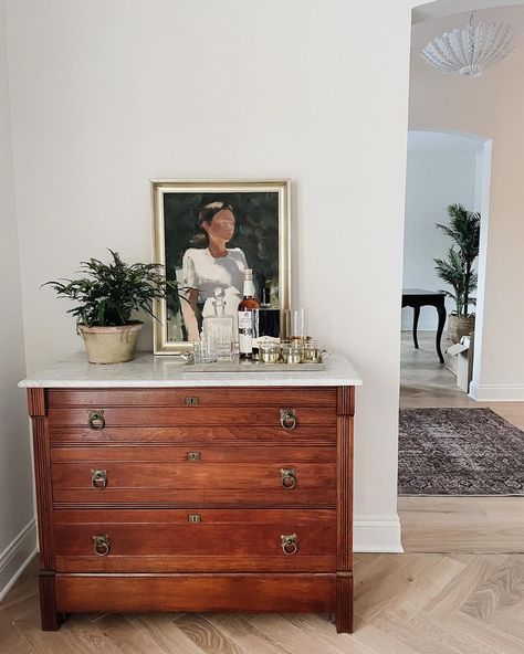 White Home Design, Marble Dresser, Marble Top Dresser, Dresser Bar, Franklin Homes, Marble Bar, Dresser Top, White Dresser, Home Board