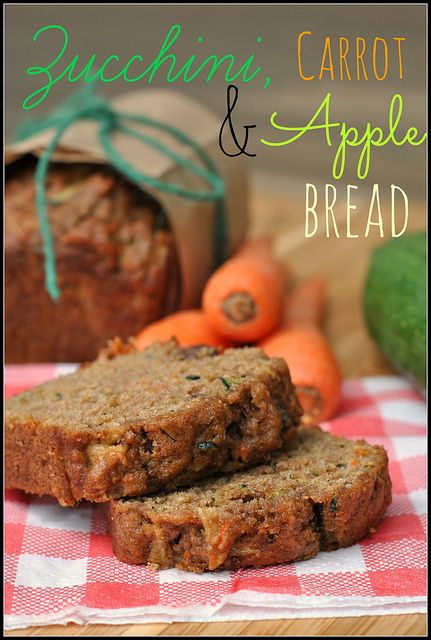 zucchini carrot apple bread Fiber Breakfast, Zucchini Carrot, Muffin Bread, Apple Bread, Chocolate Zucchini, Zucchini Bread, Dessert Bread, Breakfast Breads, Zucchini Recipes