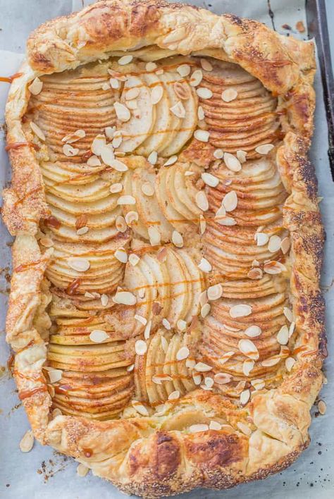 This pear almond galette is a fall-must have with juicy tender pears cooked on top of an almond frangipane inside a flaky puff pastry crust. #dessert #pear Puff Pastry Pear, Puff Recipes, Almond Galette, Pear Desserts, Almond Frangipane, Pear Almond, Clean Sweets, Puff Pastry Crust, Pear Dessert