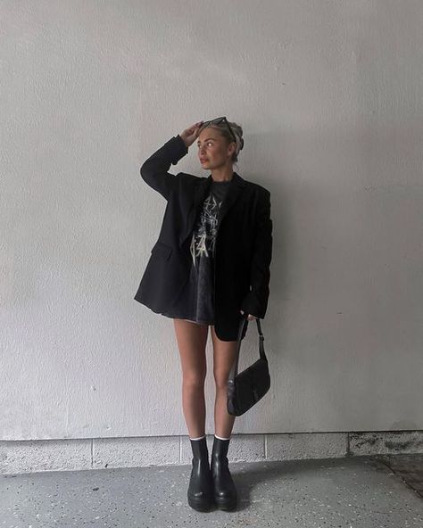 Graphic Tee Skirt Outfits, Oversized Graphic Tee Outfits, Oversized Blazer Outfit, Vibe Check, Graphic Tee Outfits, Oversized Graphic Tee, Neutral Fashion, Shop The Look, Oversized Blazer