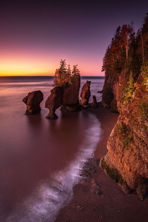 Hopewell Rocks sunrise, Hopewell Cape, New Brunswick, Canada New Brunswick Canada Photography, Canada New Brunswick, New Brunswick Canada Aesthetic, Hopewell Rocks New Brunswick, New Brunswick Aesthetic, East Canada Road Trip, Canada East Coast, Maritimes Canada, Canada Aesthetic