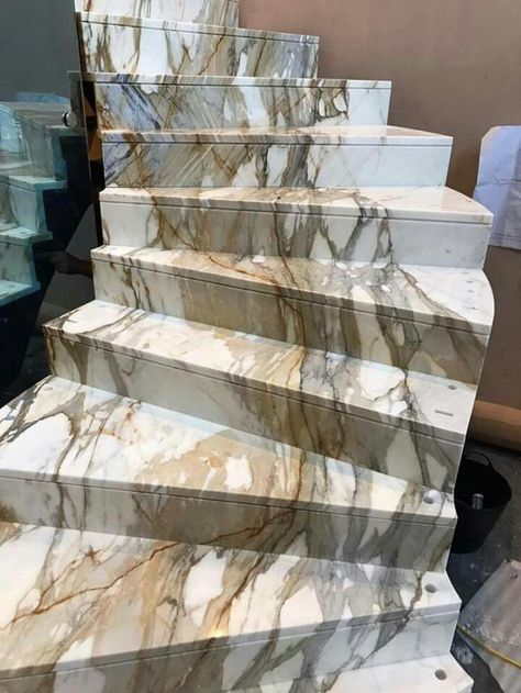 Marble Stairs Design, Stairs Tiles Design, Small Bedroom Makeover, Wrought Iron Railings, Barber Shop Interior, Staircase Interior Design, Marble Flooring Design, Luxury Staircase, Wedding Room Decorations