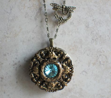 ✨ Unlock the magic of memories with our stunning Turquoise Crystal Music Box Locket! 🎶💎 This exquisite piece is not just a beautiful accessory; it’s a treasure chest for your most cherished moments. Perfect for gifting or as a special treat for yourself, let the soothing melodies and vibrant turquoise inspire your soul. 🌌💖Grab yours today for just $130.00 and carry your memories in style! #MusicBoxMagic #TurquoiseTreasures #JewelryWithMeaning #GiftOfMemories #CrystalCharm #UniqueAccessories #... Music Box Necklace, Music Box Locket, Box Necklace, Music Box Jewelry, Turquoise Crystal, Magical Jewelry, Rose Jewelry, Necklace Box, Unique Jewelry Designs