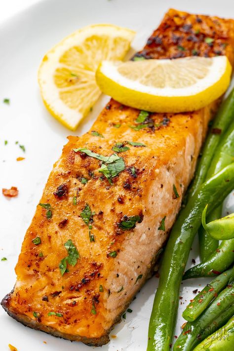 Broiled Salmon Recipes Healthy, Salmon Recipes Broiled, Broiled Salmon Recipes Oven, Salmon Crispy Skin, Sockeye Salmon Recipes, Salmon Steak Recipes, Broiled Salmon Recipes, Salmon Recipes Oven, Salmon Fillet Recipes