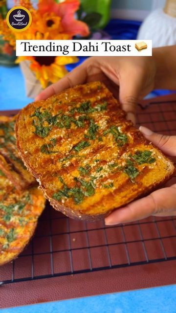 Dahi Toast, Vishal Dadlani, Crispy Bread, Instant Breakfast, Anirudh Ravichander, Red Chilli Powder, Bread Toast, Gram Flour, Indian Breakfast