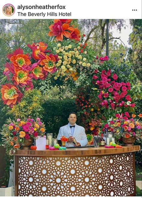 Female Mariachi, Themed Rehearsal Dinner, Mexican Style Wedding, Talavera Wedding, Vintage Mexican Wedding, Papel Picado Wedding, Mexican Theme Wedding, Wedding Food Ideas, Mexican Inspired Wedding