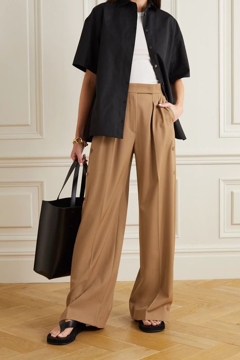 Women Trousers Outfits, Camel Trousers Outfit, Camel Pants Outfit, Brown Trousers Outfit, Trousers Women Outfit, Brown Pants Outfit, Camel Pants, Wide Leg Pants Outfit, Trouser Outfit