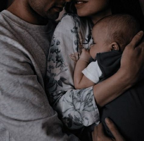 Foto Baby, Dad Baby, Family Moments, Cute Family, Family Goals, Baby Family, Baby Photoshoot, Baby Fever