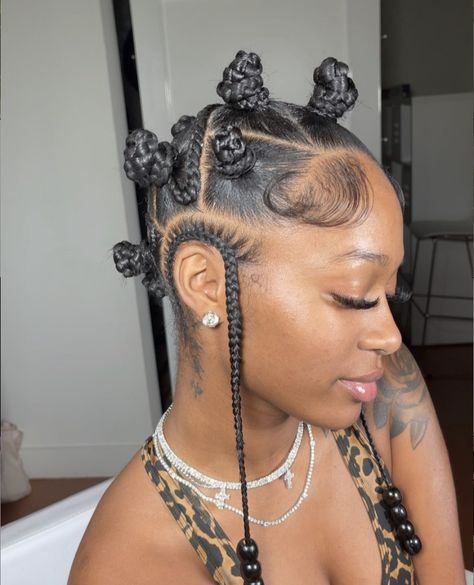 Bantu Knot Hairstyles, Love Knots, Quick Natural Hair Styles, Braided Cornrow Hairstyles, Hair Knot, Quick Braided Hairstyles, Protective Hairstyles Braids, Hair Twist Styles, Pretty Braided Hairstyles