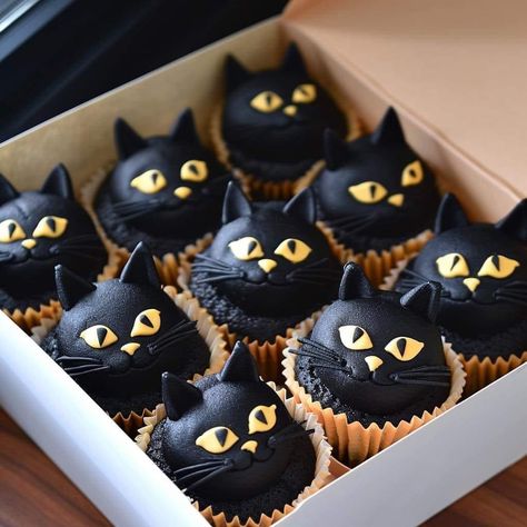 Black Cat Cupcakes, Cat Themed Parties, Cat Cupcakes, Gotcha Day, Cat Cake, Themed Cupcakes, Halloween Cakes, Fancy Cakes, Creative Cakes