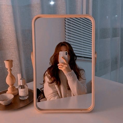 mirror selfie aesthetic Small Mirror, Selfies, Mirror Selfie, Mirror