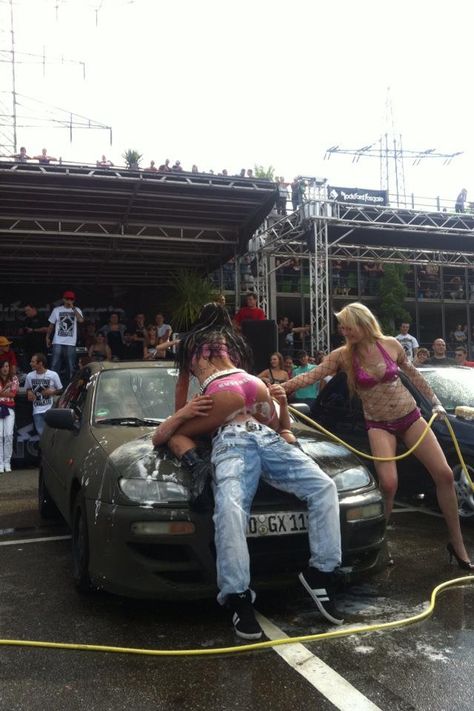 sexy car wash Show buchen!  Facebook: Gogo SweetClubby Alexa Trinity  anfrage_sweetclubby@gmx.de Car Wash Session, Car Wash Aesthetic, Kid Car Wash, Wash And Blow Dry, Car Wash Girls, Steam Car Wash, Tire Shine, About Cars, Jdm Wallpaper