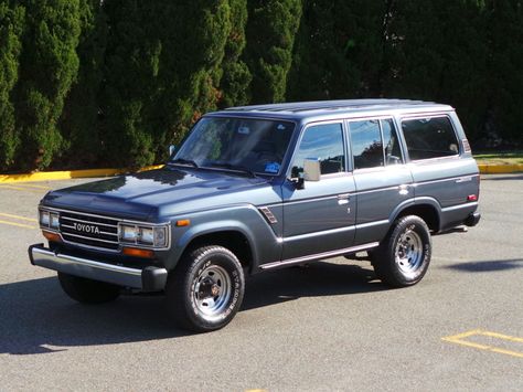 1990 Toyota Land Cruiser, Pickup Car, Thomas Shelby, Toyota Trucks, Toyota Highlander, Toyota Cars, Big Bear, Trucks For Sale, Mini Van