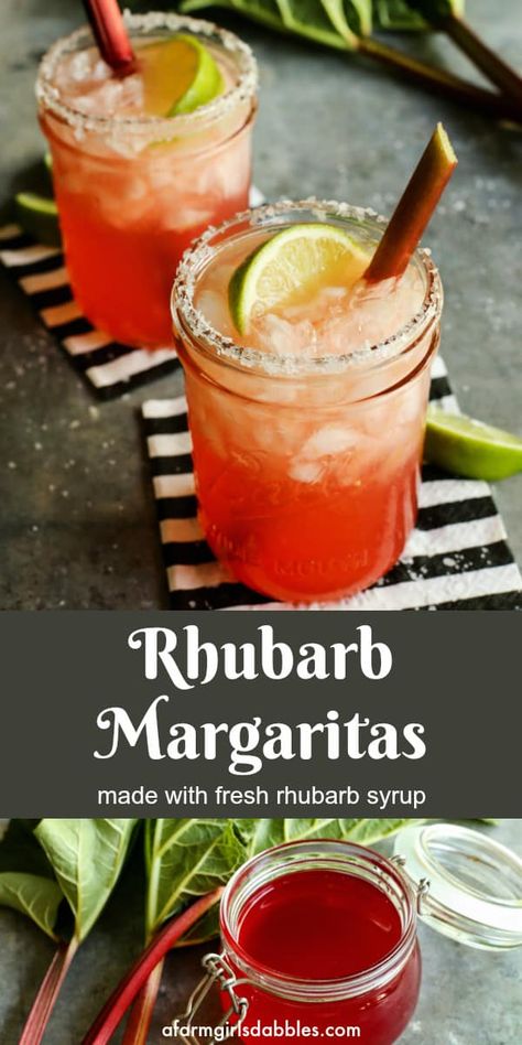 Rhubarb Margarita, Rhubarb Cocktail, Strawberry Rhubarb Compote, Cocktail Margarita, Rhubarb Syrup, Fresh Strawberry Recipes, Rhubarb Compote, Rhubarb Recipes, Margarita Recipe