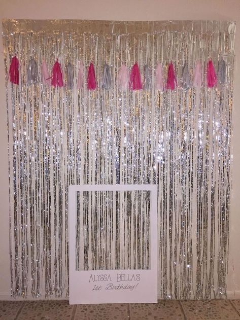 Diy Birthday Decoration Ideas, 21st Birthday Decorations Diy, Birthday Decorations Diy, Decorations Diy Party, Diy Party Ideas, 21st Birthday Sign, Birthday Decoration Ideas, Taylor Swift Birthday Party Ideas, 21st Birthday Decorations