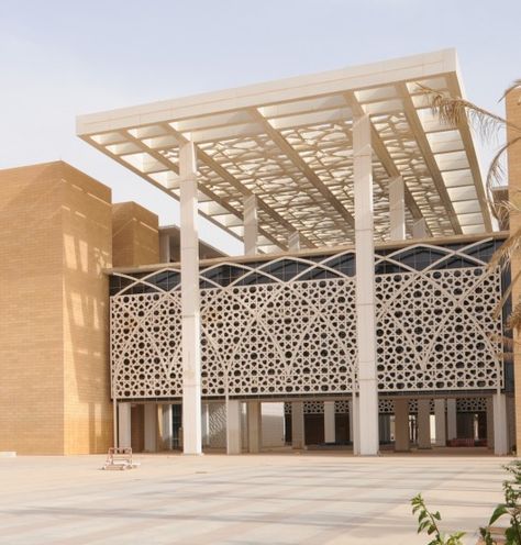 Princess Nora Bint Abdulrahman University - Riyadh, Saudi Arabia - © Bill Lyons Moroccan Facade, Riyadh Architecture, Large Building, مركز ثقافي, Mosque Design, Arsitektur Masjid, Mosque Architecture, Religious Architecture, Lan Can