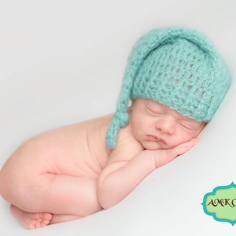 Crochet Newborn Baby Boy Sleepy Stocking Hat Pattern by AMKCrochet.com Foto Props, Sleep Hat, Crochet Newborn, Newborn Hats, Stocking Hat, Lace Weight Yarn, Stocking Cap, Newborn Baby Boy, Newborn Crochet