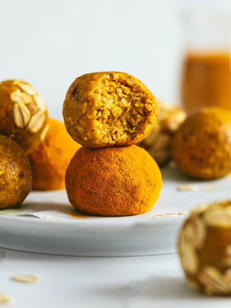 Turmeric Balls (Anti-Inflamamatory Oat Bites) | Foodaciously Turmeric Balls, Turmeric Energy Balls, Oat Bites, Oat Balls, Turmeric And Ginger, Turmeric And Honey, Fresh Turmeric, Healthy Treat, Ginger Turmeric