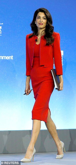 Alma Clooney Style Outfit, Amal Clooney Red Dress, Alma Clooney Style, Diplomatic Outfit, Diplomat Outfit, Diplomatic Outfit Women, Amal Clooney Style Work, Amal Clooney Fashion, Alma Clooney