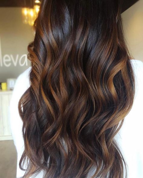 ✨BALAYAGE & BEAUTIFUL HAIR on Instagram: “Chocolate Peanut Butter By @mikaatbhc 👈🏼Happy Birthday Mika! 🎈#bestofbalayage #showmethebalayage” Chocolate Brown Hair, Balayage Hair Dark, Brunette Balayage Hair, Peanut Butter Cup, Balayage Hair Blonde, Peanut Butter Cups, Pixie Hairstyles, Brunette Hair, Beautiful Makeup